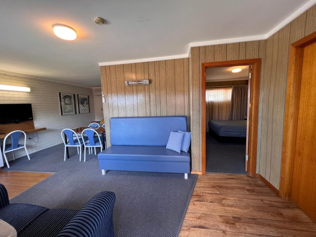 Sturt Motel Balranald Eksteriør billede