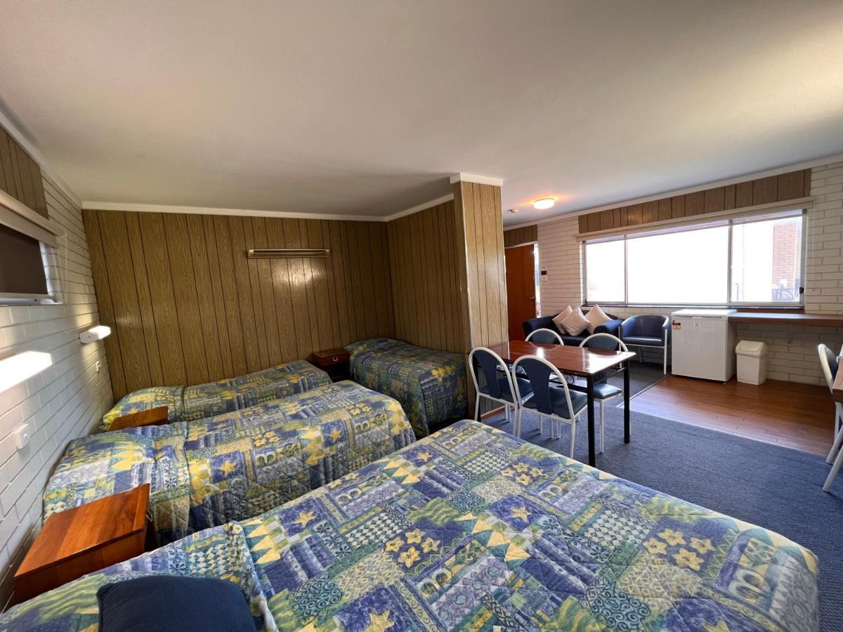 Sturt Motel Balranald Eksteriør billede